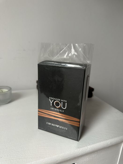 Emporio Armani Strong with you Intensely
