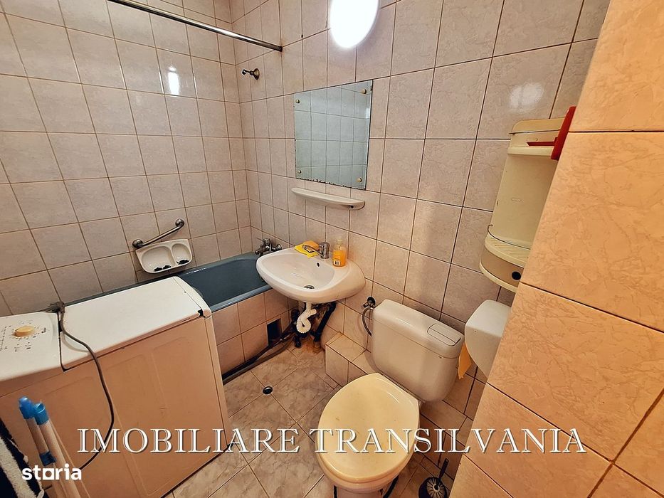Garsoniera decomandata, zona Sens, str. Sg. Maj. O . Popa