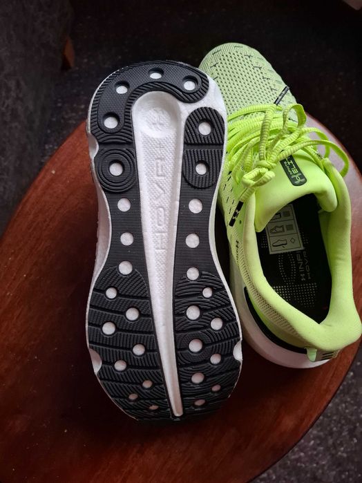 Under Armour перфектната спортна обувка