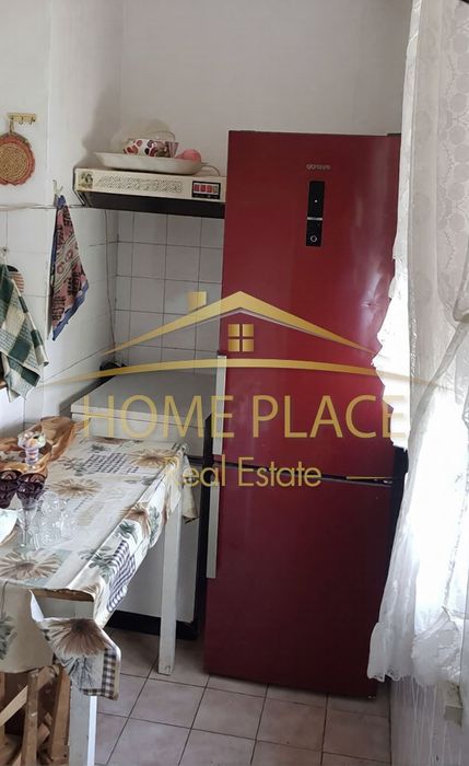 Продава се Четиристаен апартамент в Варна, Автогара - 100 кв.м за 1051 €/кв.м - Снимка #3