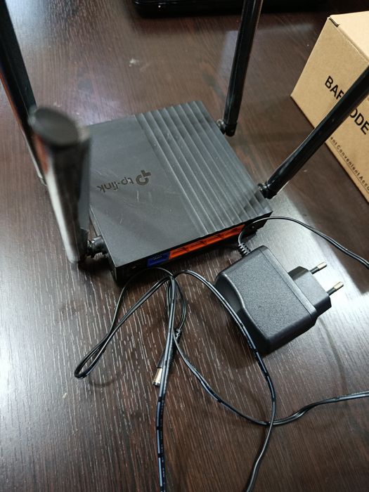 Продается роутер TP Link