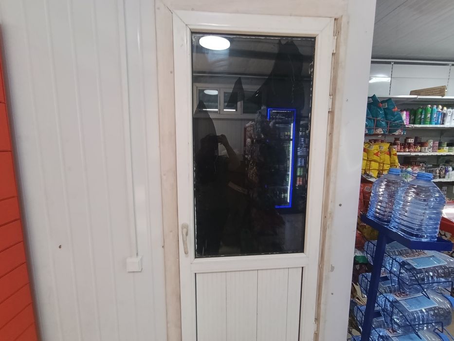 Продам мини-маркет + овощной + жилой дом