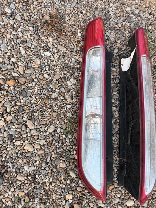 ляв и десен стоп за форд фокус II фейслифт FORD FOCUS II FACELIFT