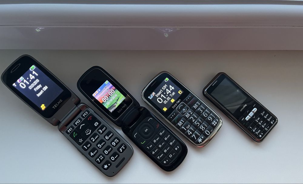 Telefon cu butoane taste iluminate