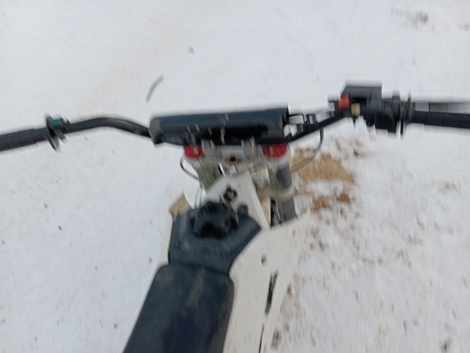 Vând sau schimb cros de 125cm