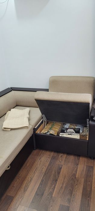 Продам диван + кресло