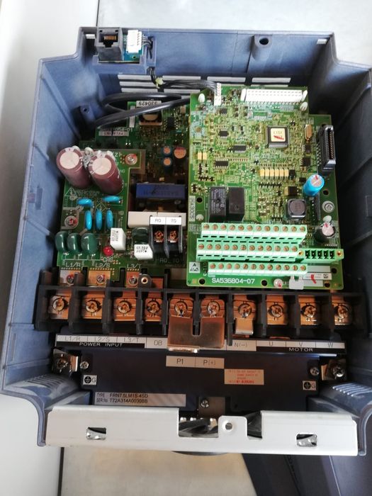 Reparatii PLC, HMI, convertizoare frecvență, electronica industriala