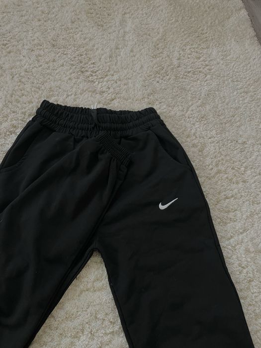 Nike анцунг женски