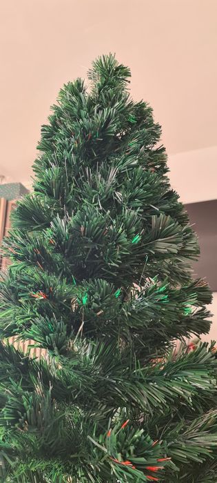 Brad artificial cu fibra optica 170 cm