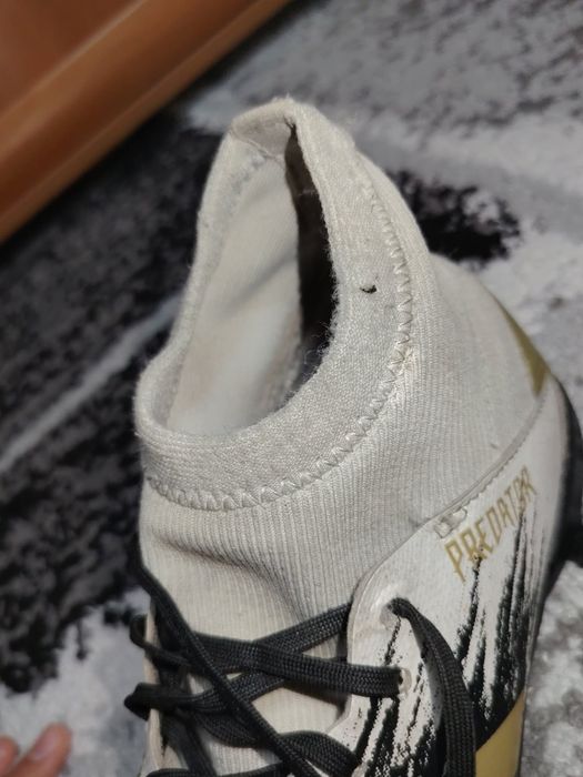 Футболни  бутонки adidas