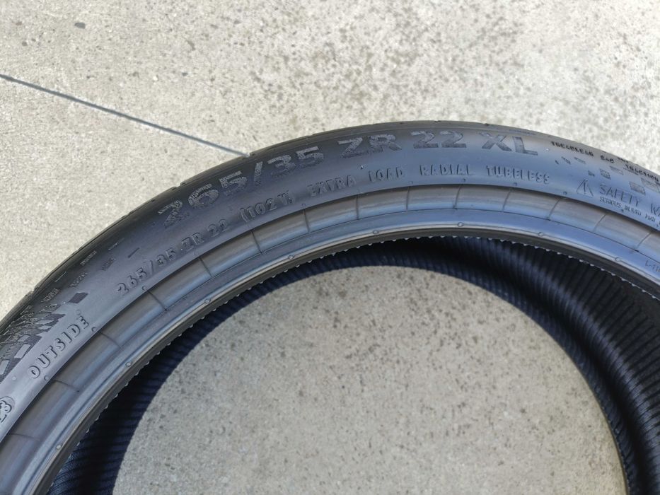 O anvelopa vara 265 35 22 Continental SportContact 7 cu 7 mm dot 4623