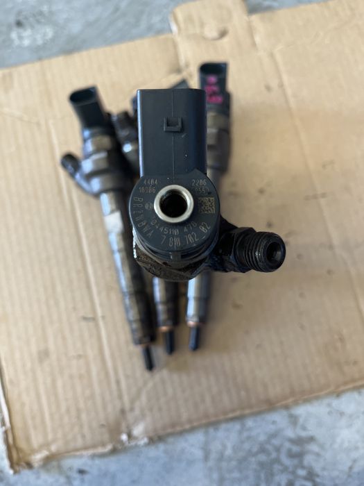 Injector/Injectoare BMW Seria 3 E90 2.0 D cod: 0445110478