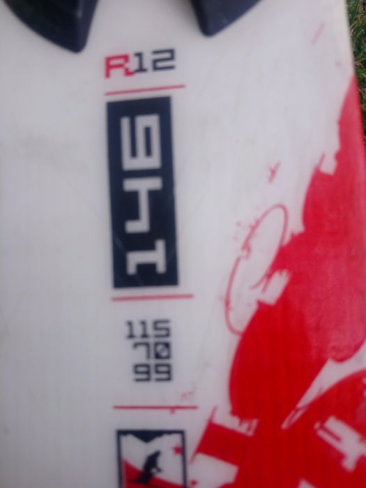 Ски "Росиньол" (146 см.) и  каска "Рокси"