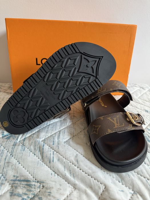 Чехли Louis Vuitton