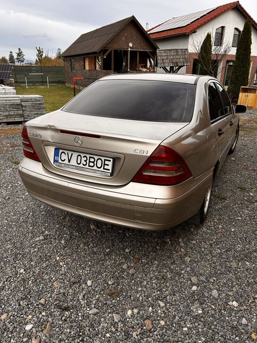 MERCEDES-BENZ C-Class 0 — imagine 5