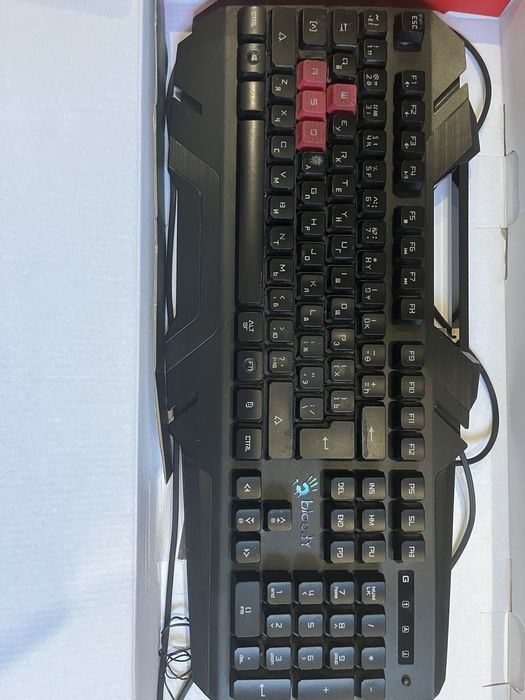 A4Tech Bloody B2500 клавиатура