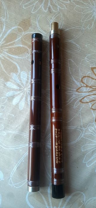 Ирландска флейта в До и Ре мажор и една китайска флейта