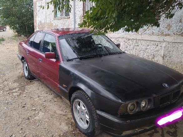 Продам БМВ е34 широкомордая м 50 с ваносом. 2л.