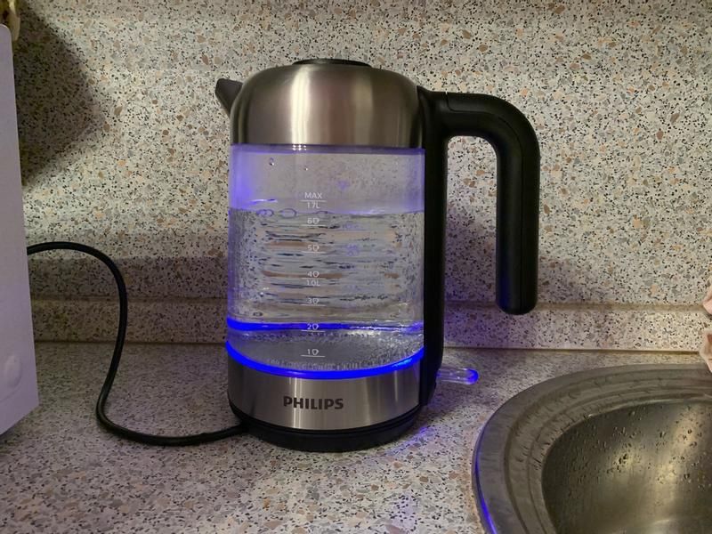 Чайник Philips HD 9339