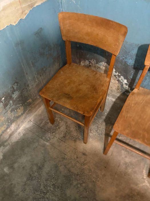 Обикновен стол  за сядане