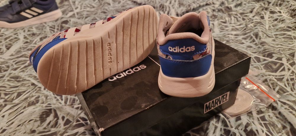 Детски маратонки  Адидас