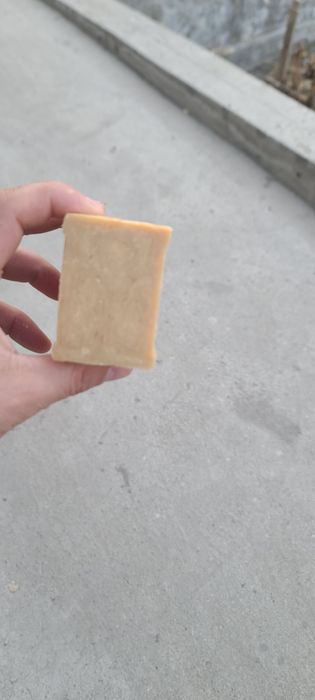 Xidsiz ko'pirishi zo'r og'irligi 280 gm 
Rangi och malochni. Narxi 3.5