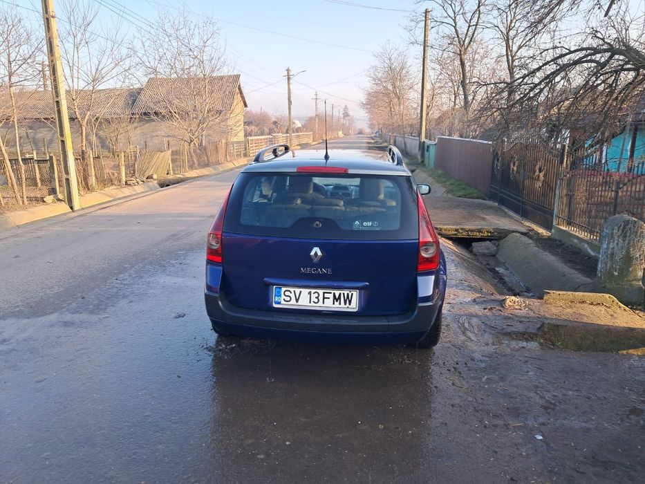 Vând schimb  reno megan