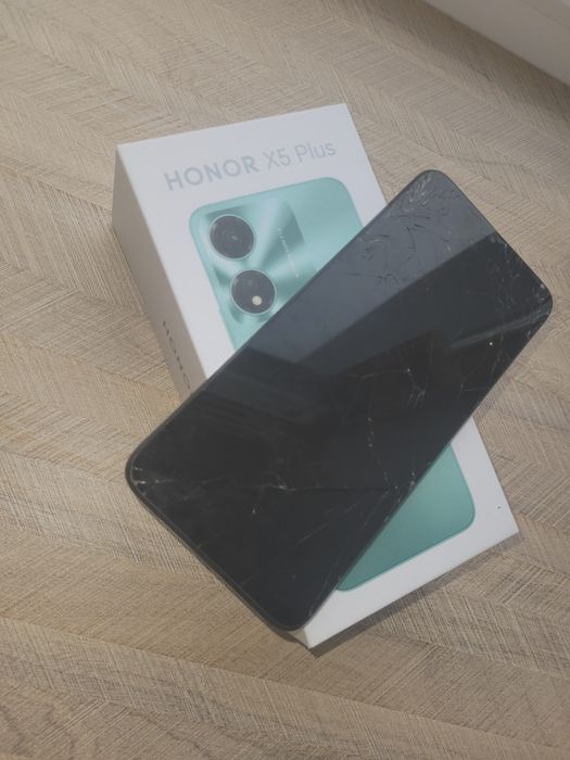 Продам/Обмен Honor x5 plus