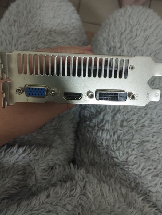 Видео карта GT640