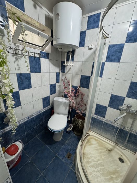 Отличное предложение для бизнеса! Дом во дворе в центре города