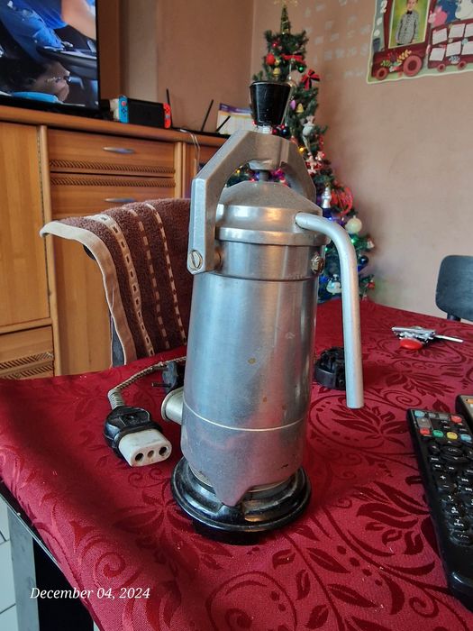 Кубинска Кафеварка Работеща