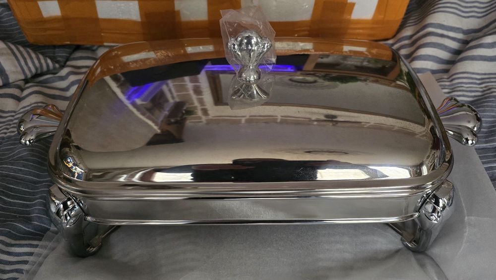 Хромирана тава 2.5l шведска маса затоплещя се барок ретро