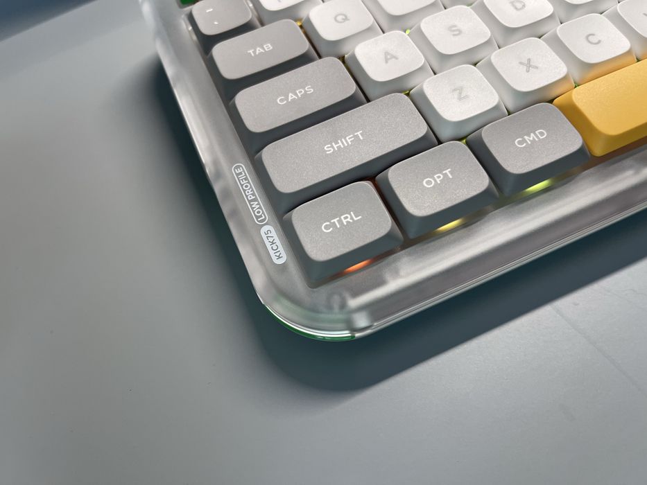 Tastatura mecanica Nuphy Kick75