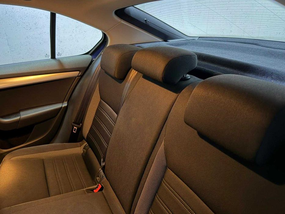Skoda Octavia 1.6 TDI — decembrie 2017 — 56.000 km reali, unic proprietar