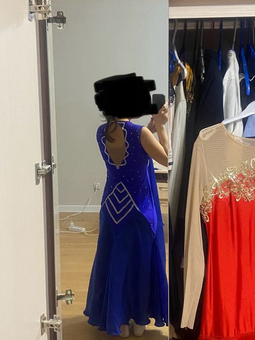 Платье для бальных танцев