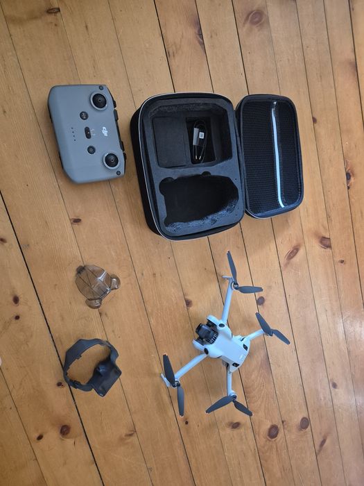 Дрон DJI mini 4 pro