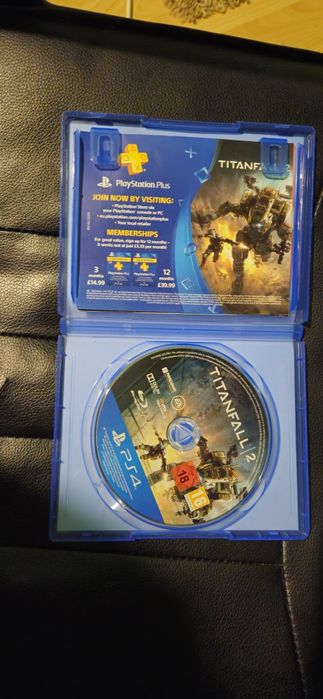 Vand Titan fall 2 ps4