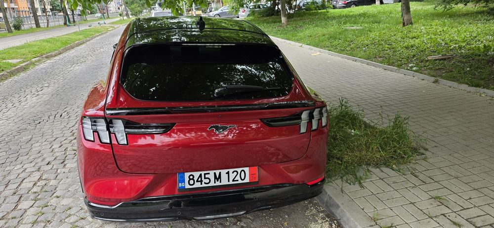 Ford Mustang Mach e, PREMIUM +,99kw 4x4