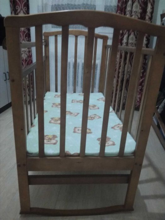 Отдам  бесплатно кровать-манеж