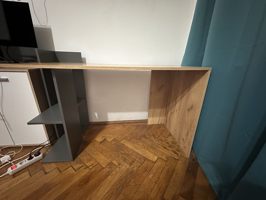 Birou in 2 culori - va asteapta montat