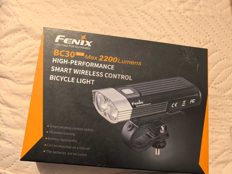 1.Фар за велосипед. Нов 2.Стоп за Knog Cobber Lil.3 Велосипед Drag Har