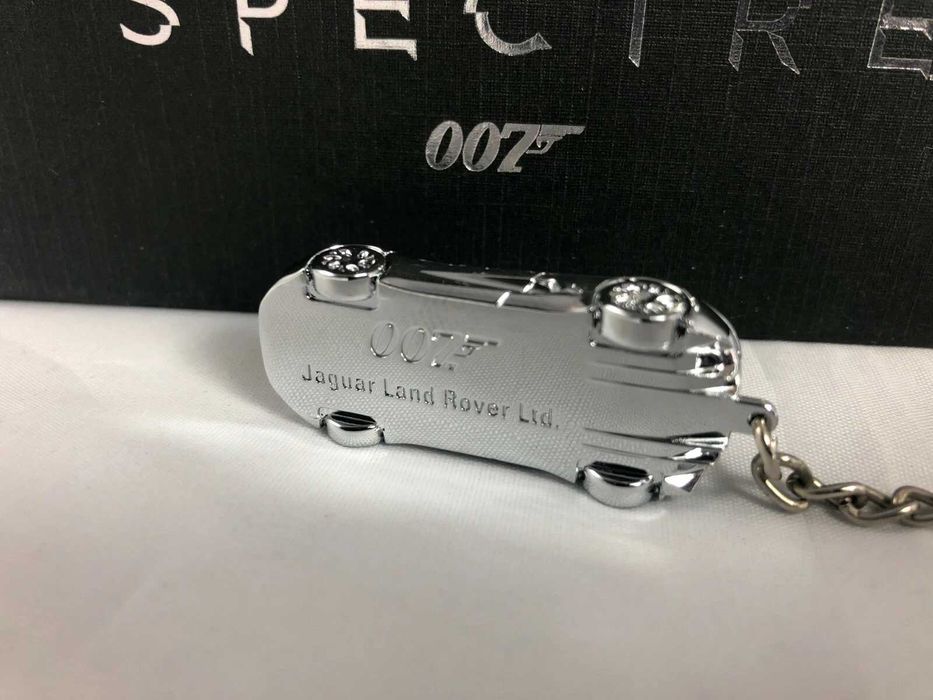 James Bond Jaguar Keyring brelok 007