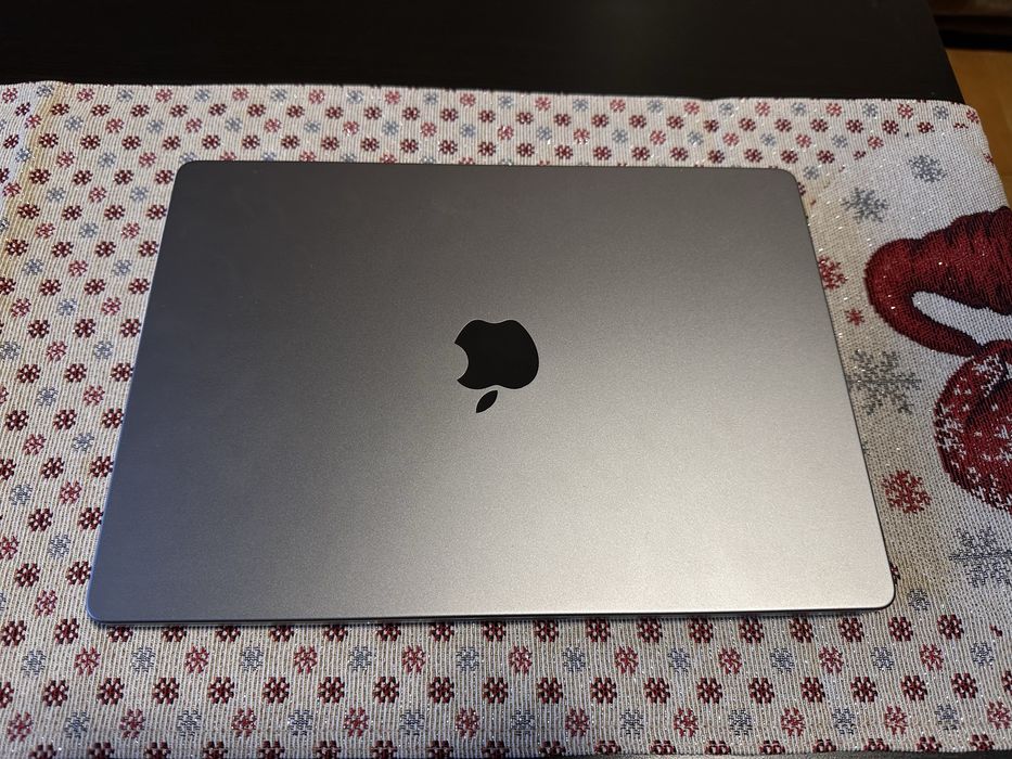 MacBook Pro M2 pro 16/512 14 inch