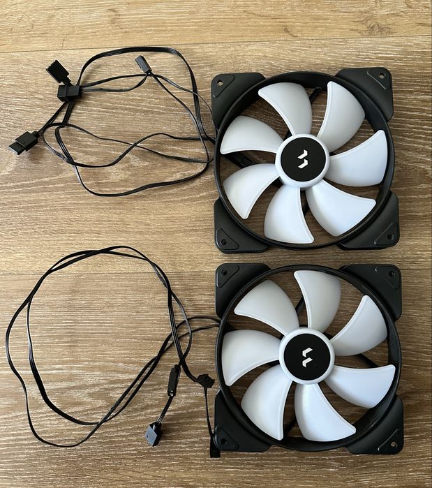Ventilatoare Fractal Aspect 14 argb, Arctic AC P14 Slim