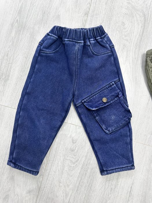 Продаются детские джинсы