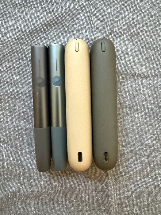 Vand 4 dispozitive Iqos