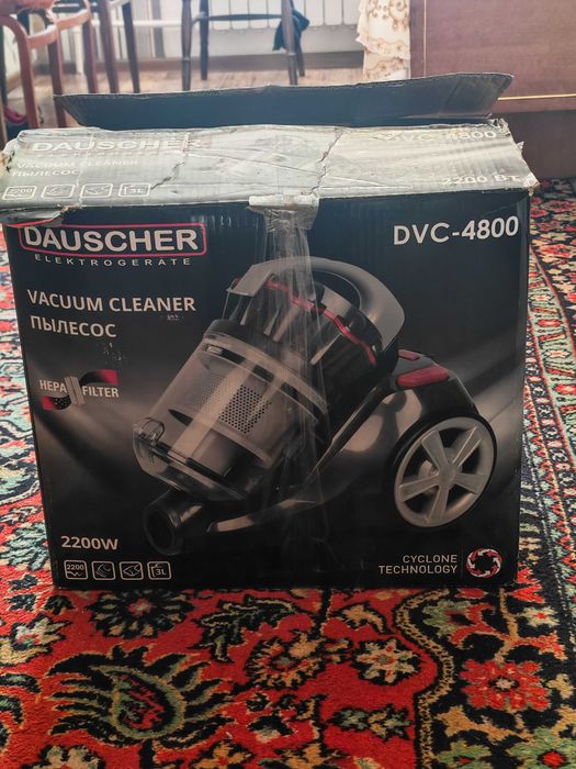 продаю пылесос новый