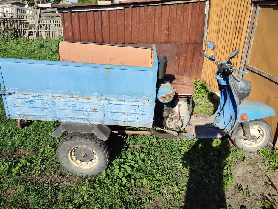 Мотороллер Муравей на ходу