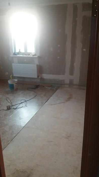 Поклейка обоев!!!