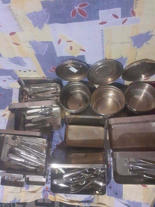 Cutii de inox si ustensile ptr stomatologie